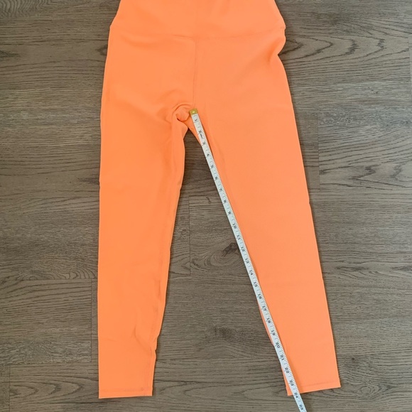 Wilo Base Ribbed 7/8 Legging - Size L - Orange - NWT - Picture 6 of 8